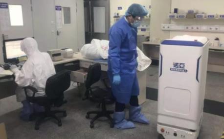 米兰·(milan)中国机器人有限公司官网孵化企业在行动|诺亚全院物流机器人战疫在一线