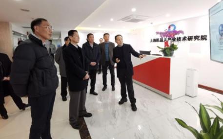 上海市吴清副市长一行莅临考察米兰·(milan)中国机器人有限公司官网