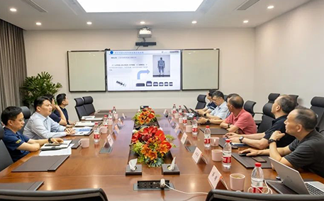 上电科机器人助力普陀具身智能发展，人形机器人创新平台成果初显！